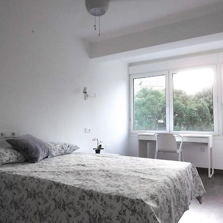 Carihuela Beach Suite Apartment Torremolinos Eksteriør billede