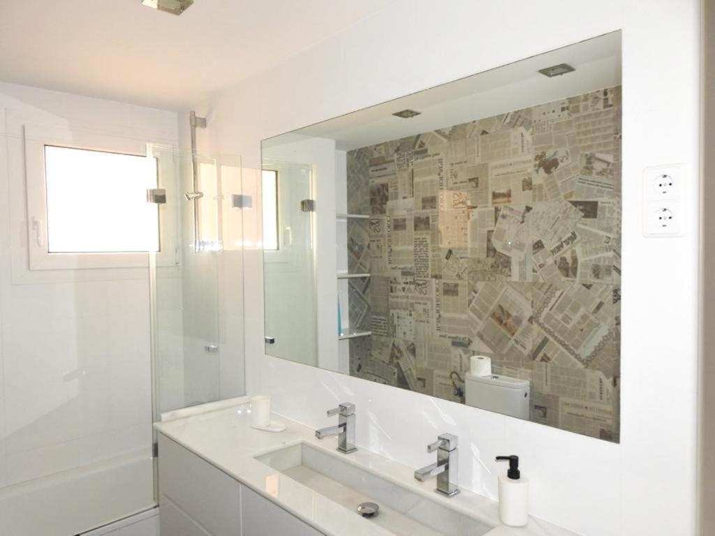 Carihuela Beach Suite Apartment Torremolinos Eksteriør billede