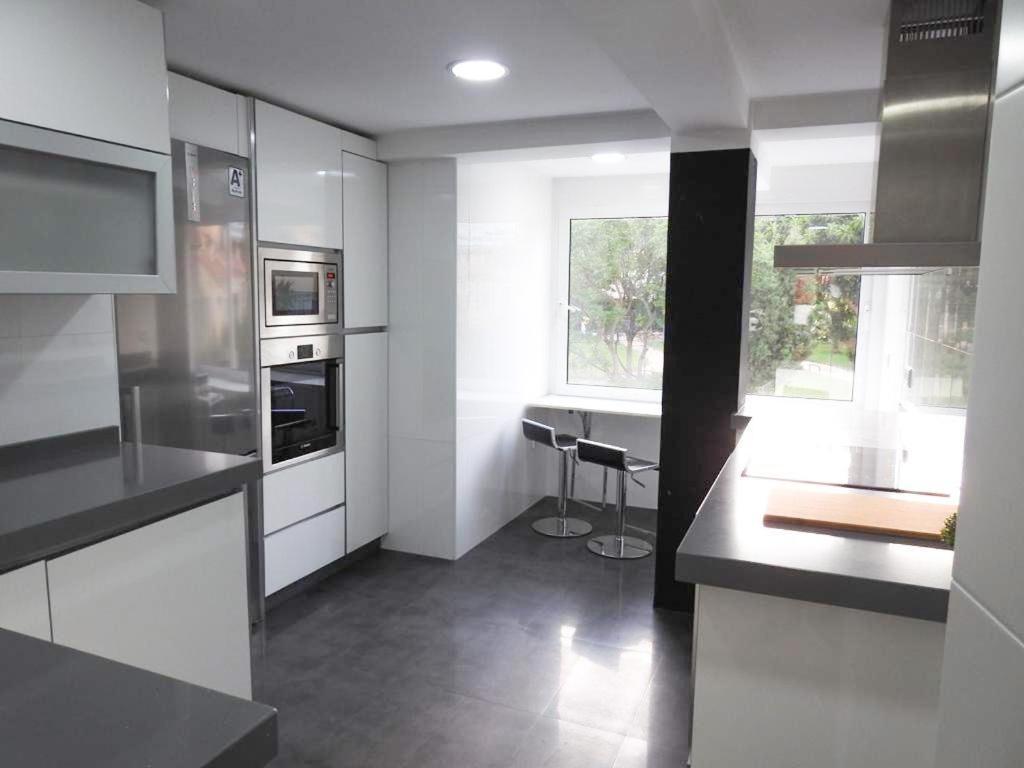 Carihuela Beach Suite Apartment Torremolinos Eksteriør billede